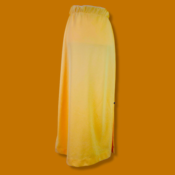 Vintage 70s Yellow Polyester Maxi Skirt with Buttons and Side Slits, 16 - Picture 6 of 8